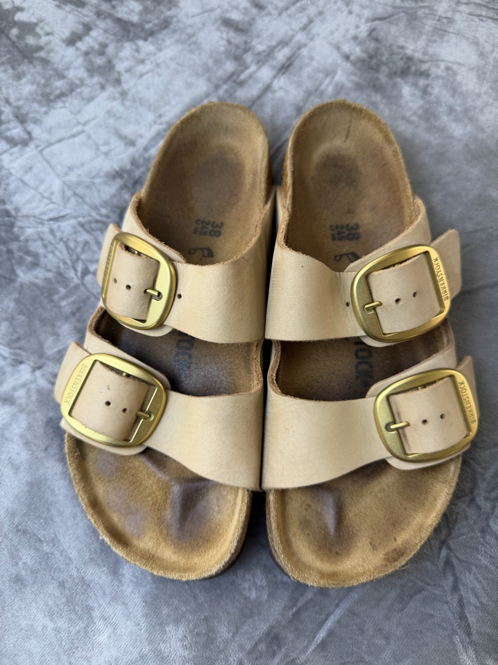 BIRKENSTOCK Arizona Big Buckle Leather Ecru Cream Gold EU 38 US 7